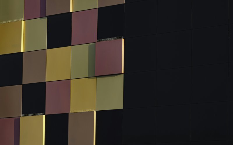 Big data visualization representing the analytics and insights that accurate CMDB data enables
