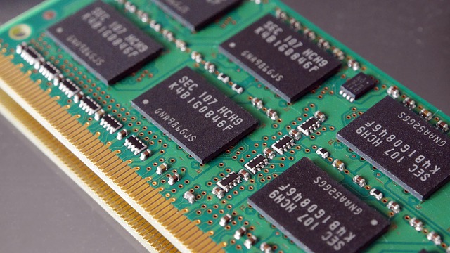 A memory chip representing the Linux kernel's path lookup mechanism through the dcache and RCU walk